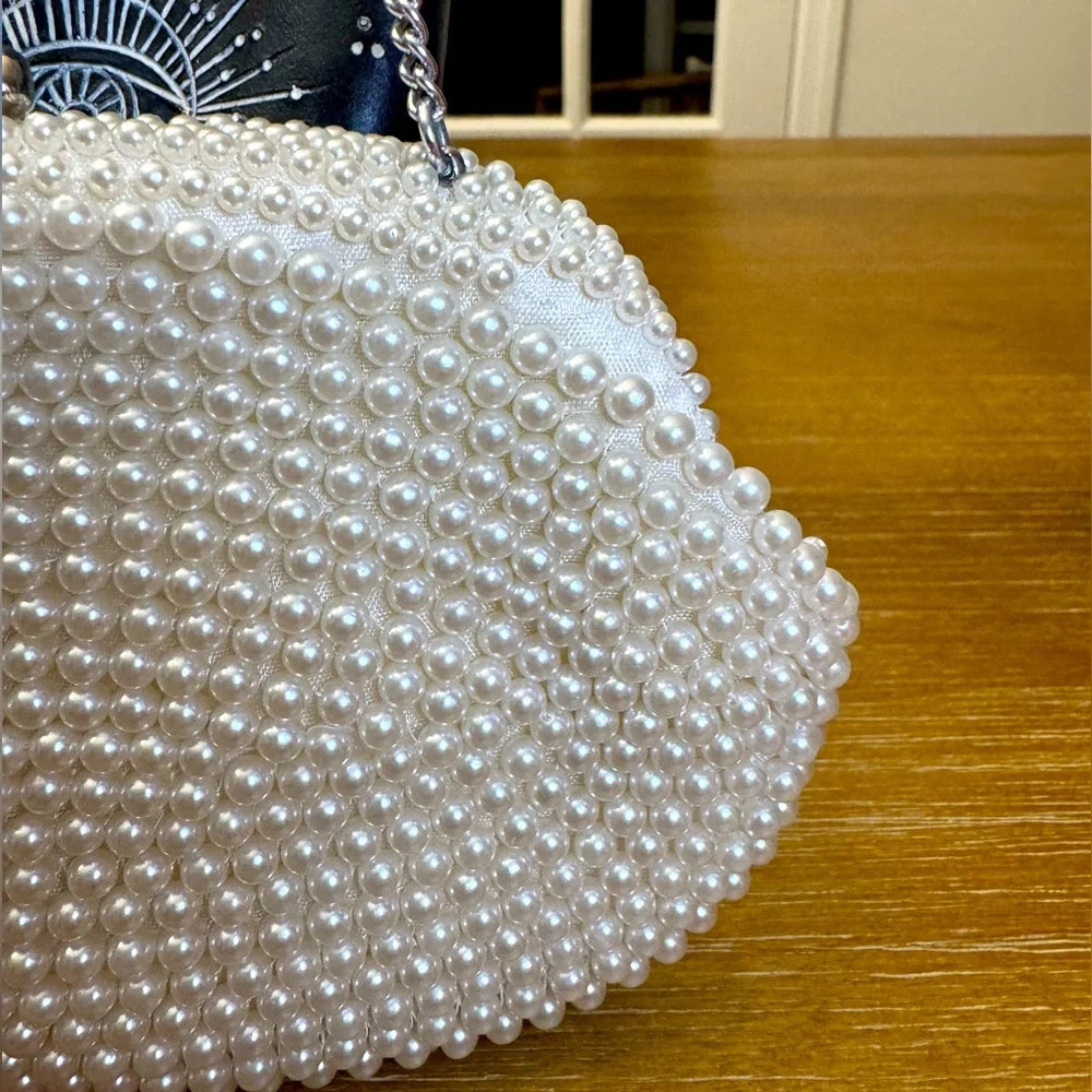 Vintage 1950s/60s Pearl Beaded Kiss Lock Clutch Handbag Made in Japan